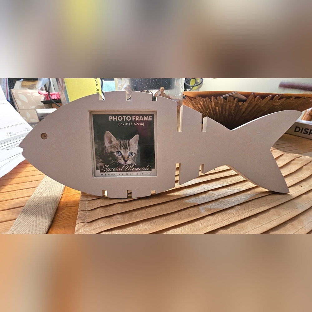 Fish-Shaped Photo Frame